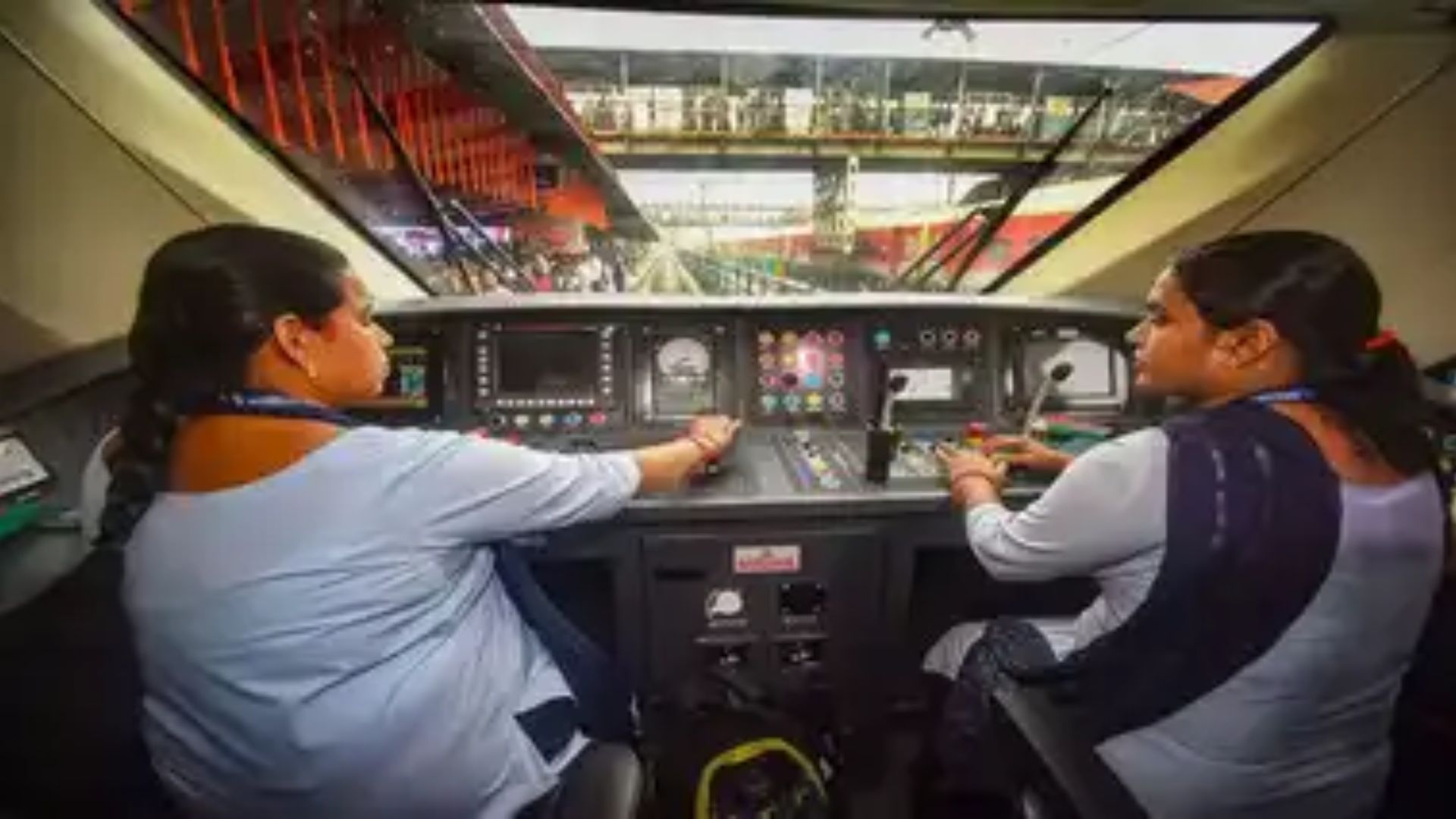 रेलवे में सहायक लोको पायलट के पदों पर निकली जॉब (इमेज सोर्स- इंटरनेट)