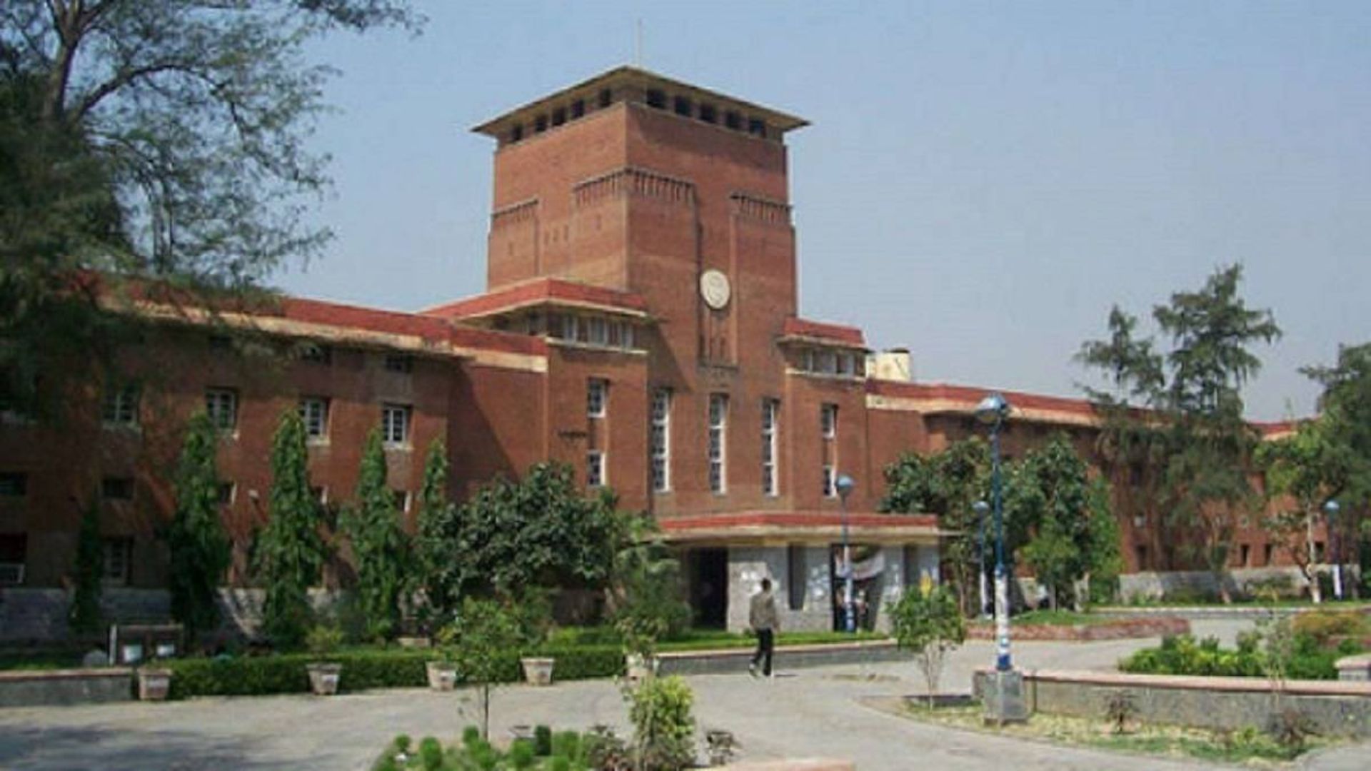 डीयू में कल लगेगा नौकरी का मेला