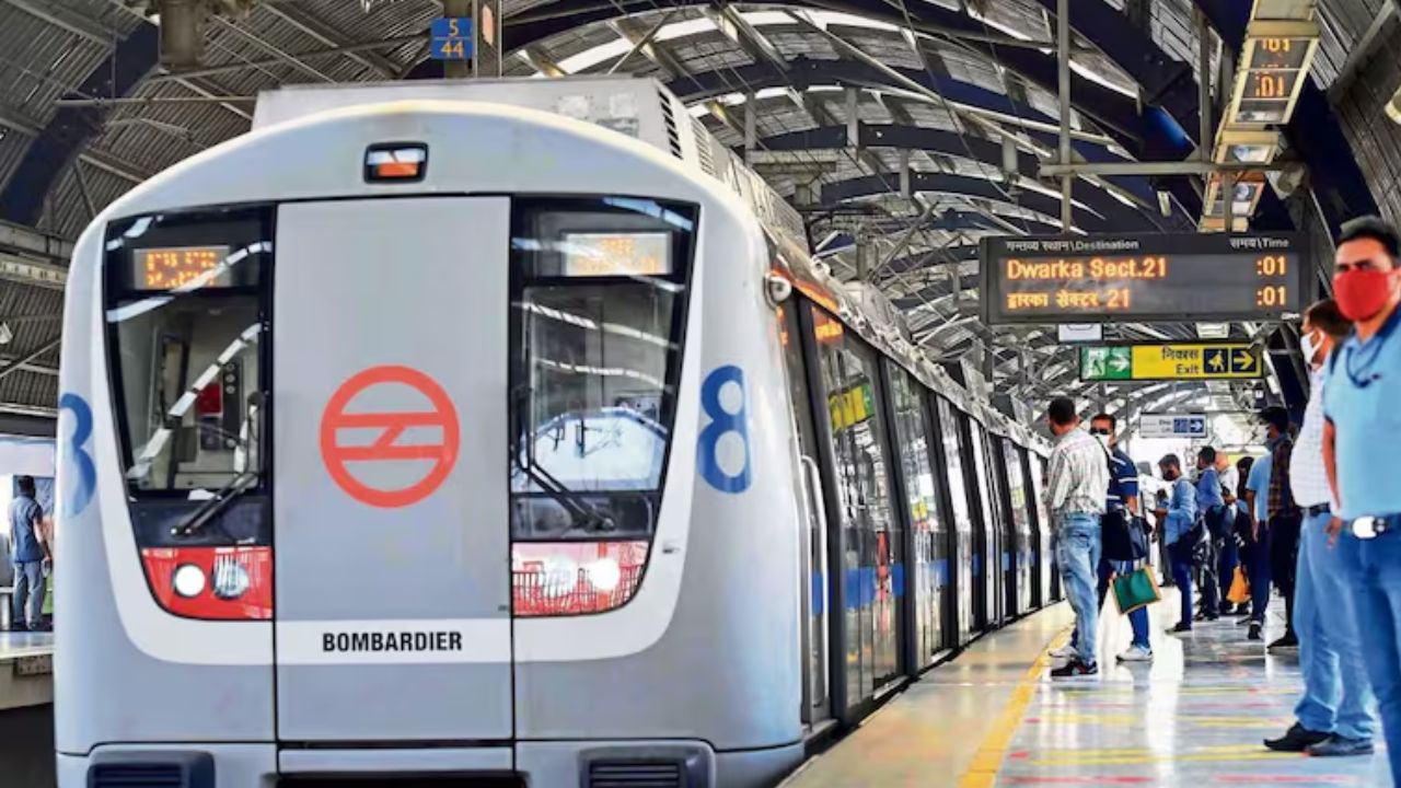 दिल्ली मैट्रो में वैकेंसी (सोर्स- गूगल)